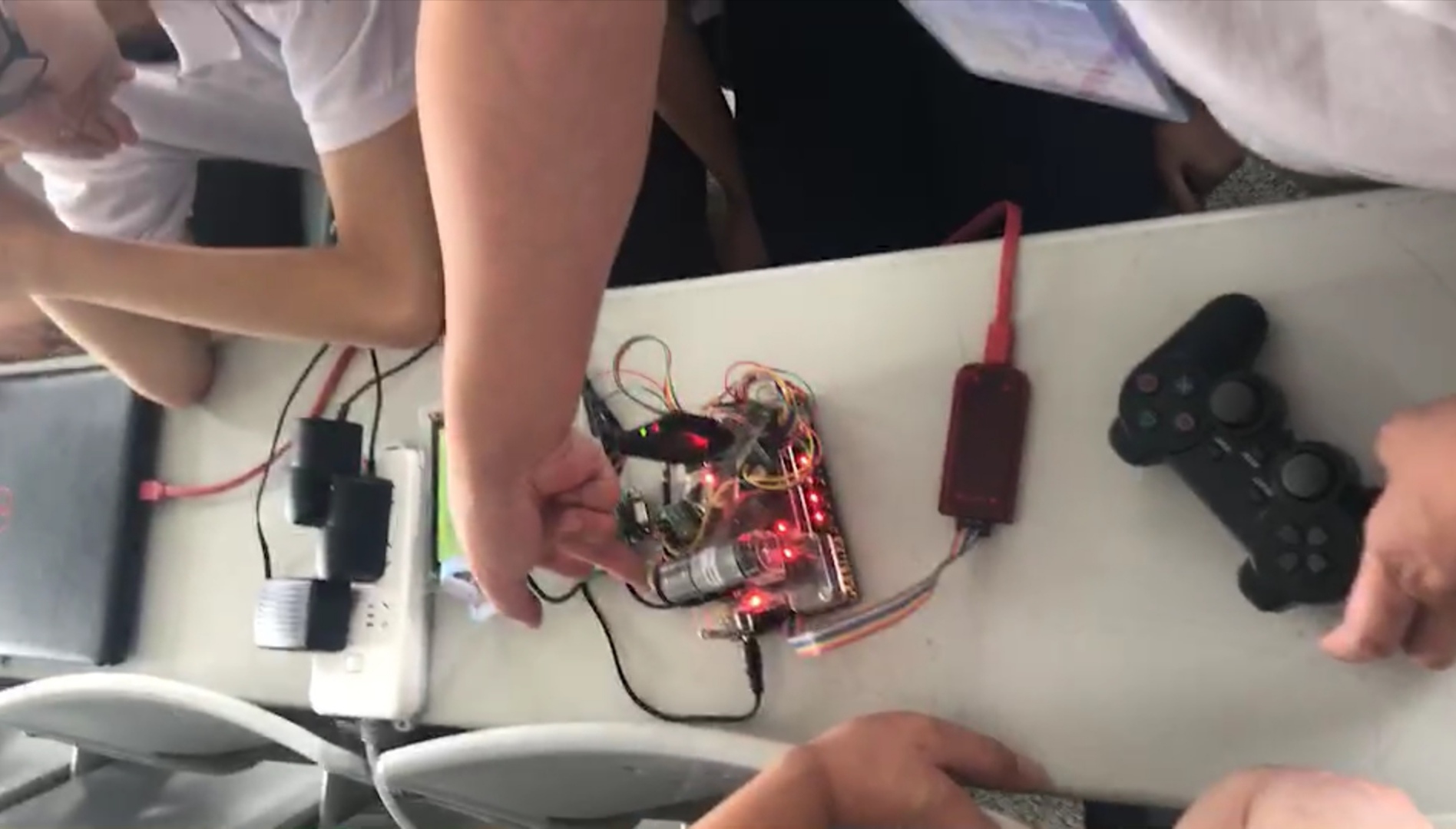 9e6c6443beeea23d011a62f0074b655.jpg 9e6c6443beeea23d011a62f0074b655.jpg